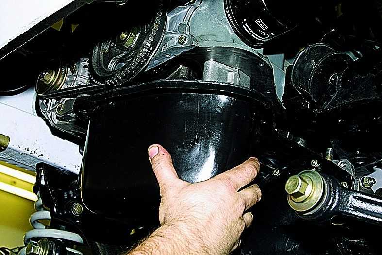 Как снять поддон картера (масляный поддон двигателя) без снятия двигателя