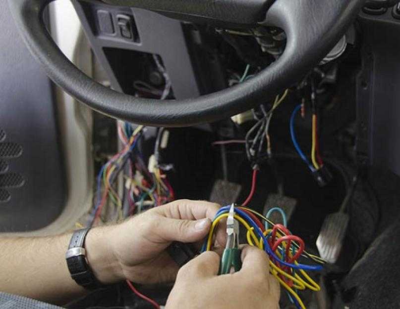 Как отключить сигнализацию на автомобиле полностью: что делать, если не завелся двигатель и как разблокировать его своими руками?