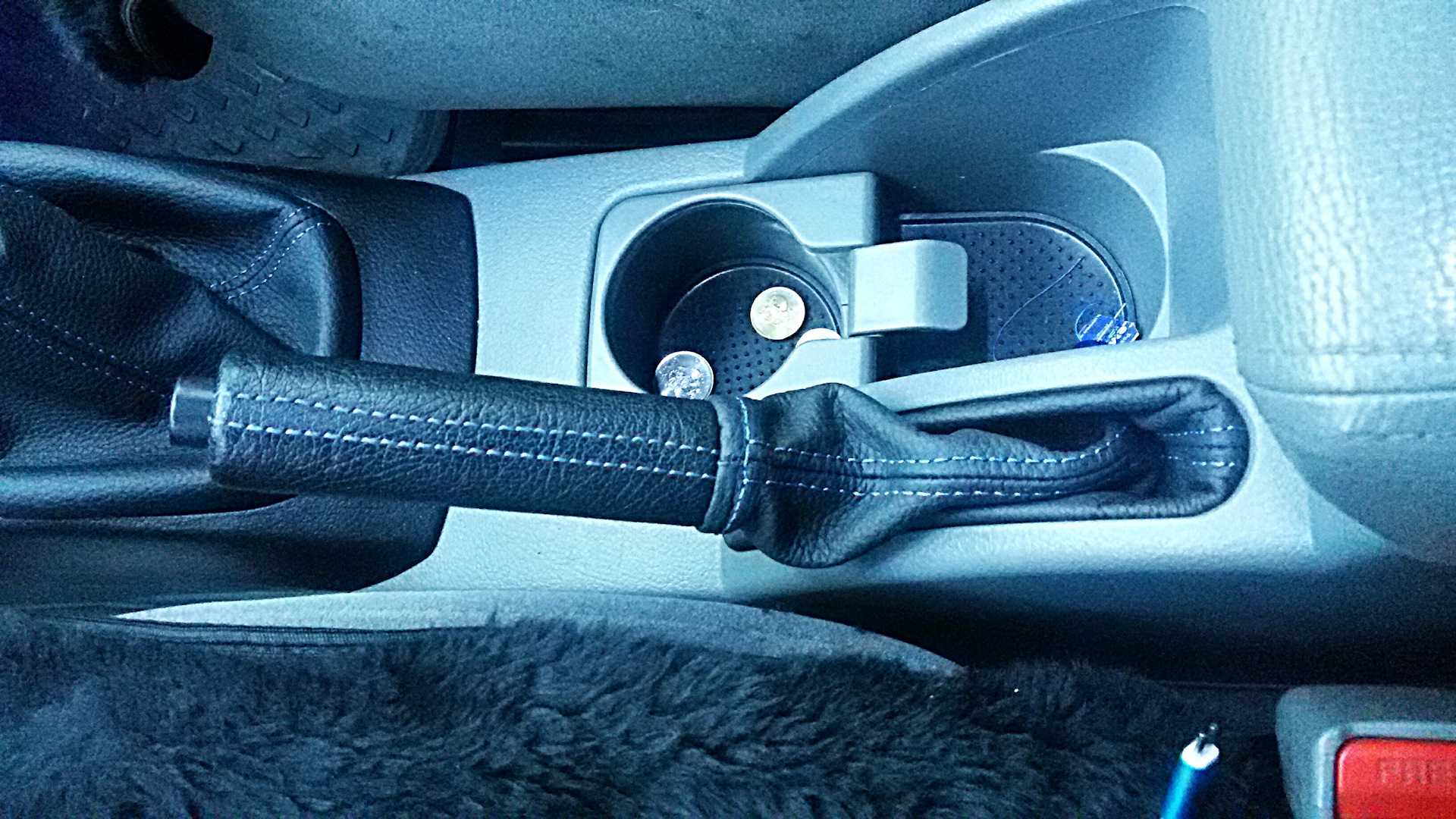 Как работает электрический "ручник" в автомобиле