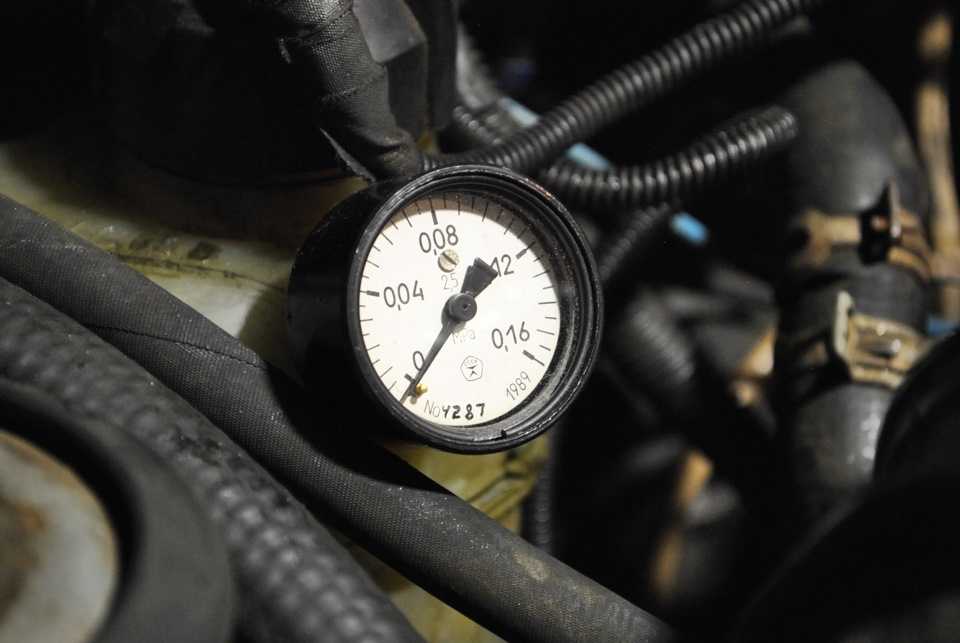 Нет давления масла в двигателе: причины падения давления и способы его повышения