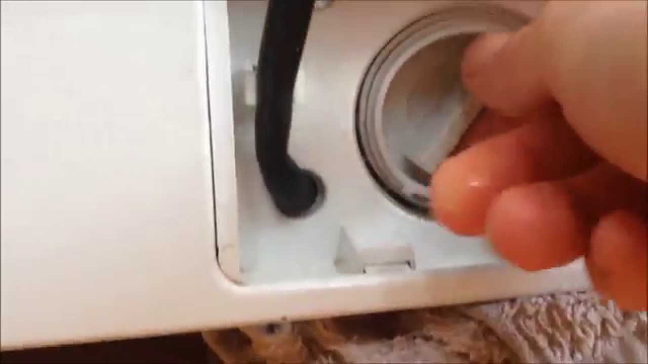 Как открутить и вытащить фильтр в стиральной машине