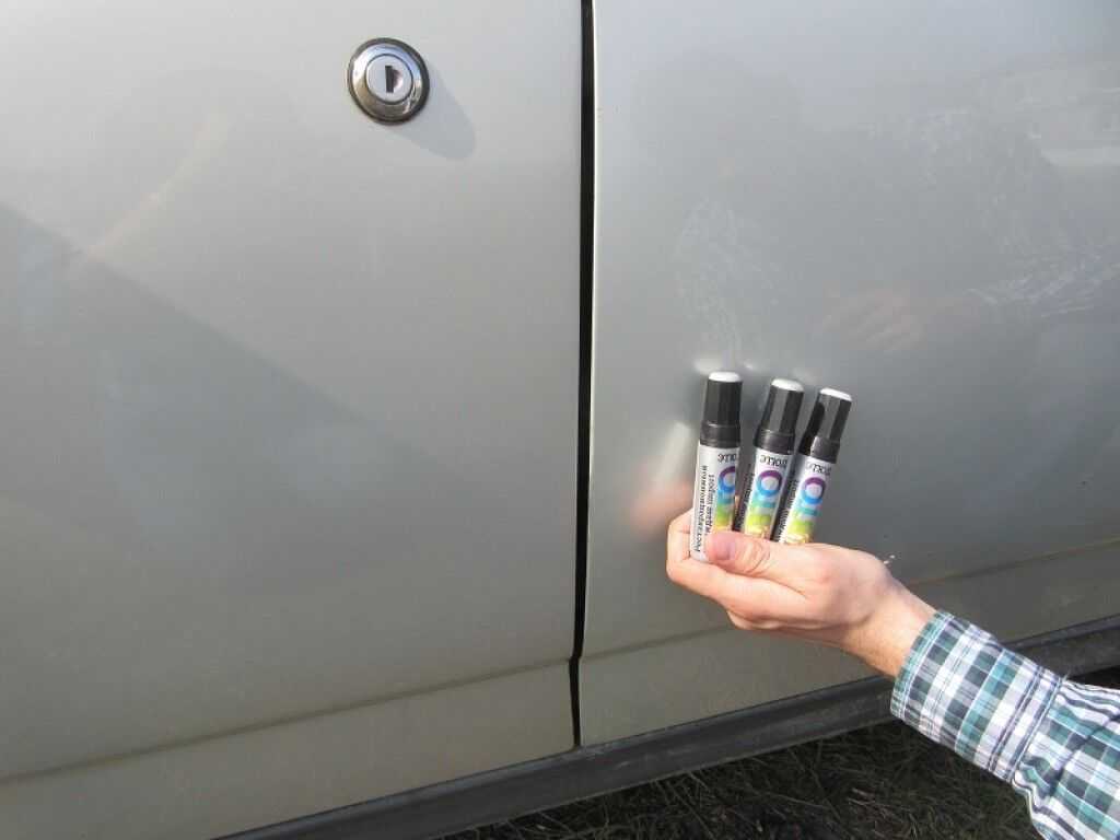 Карандаш для удаления царапин с автомобиля, зачем нужен и как его применять 15 х маркеров, представленных на отечественном рынке